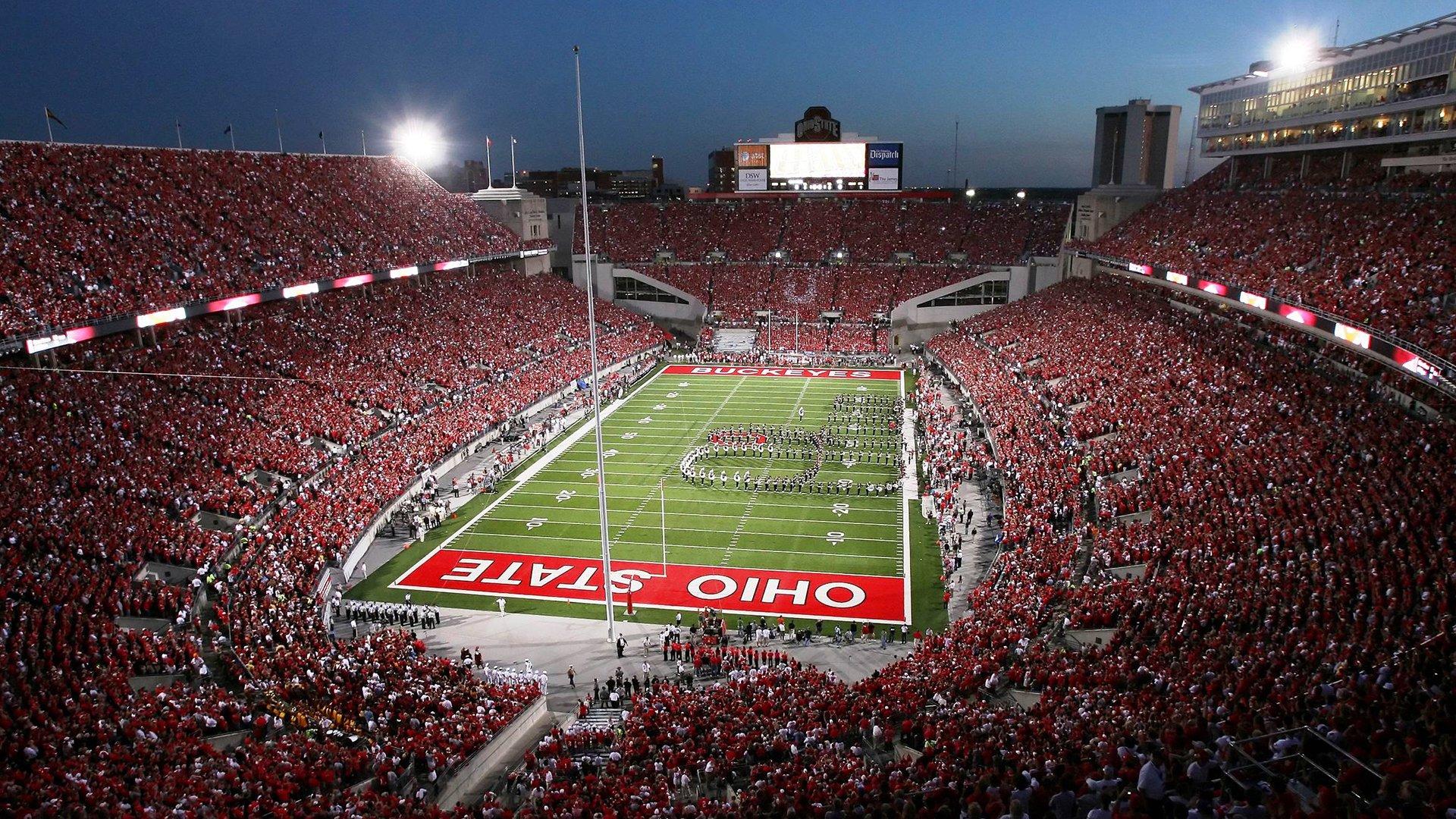 梅西点射绝杀梅开二度!迈阿密国际3-1逆转奥兰多城登顶东部